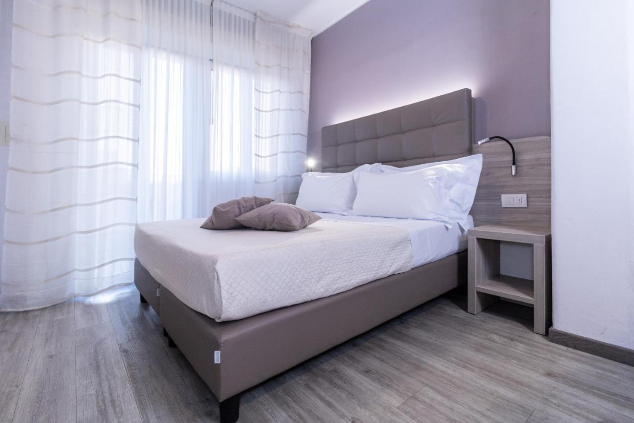 Hotel Alfonsina Riccione Exteriör bild